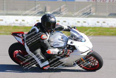 media/Jan-20-2023-Fastrack Riders (Fri) [[f2ad32aba3]]/Level 3/session 3 turn 9/